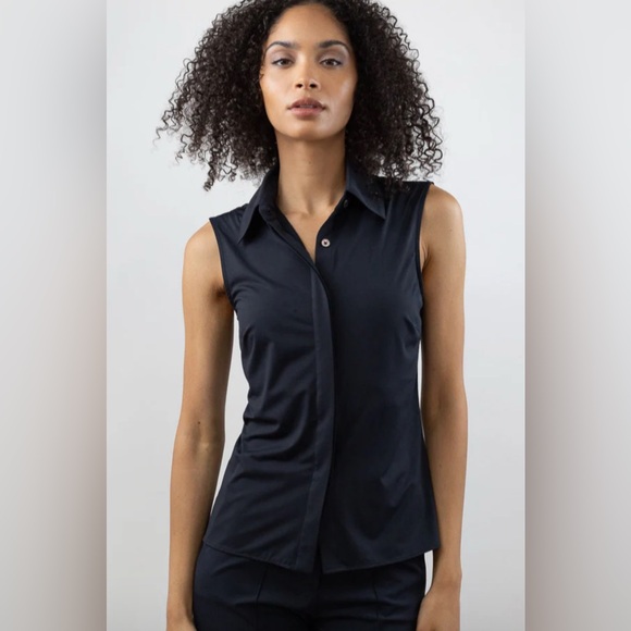 ❣️NWT Black Sleeveless Button down shirt - Picture 1 of 3